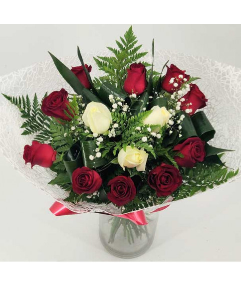 Bouquet red and white roses